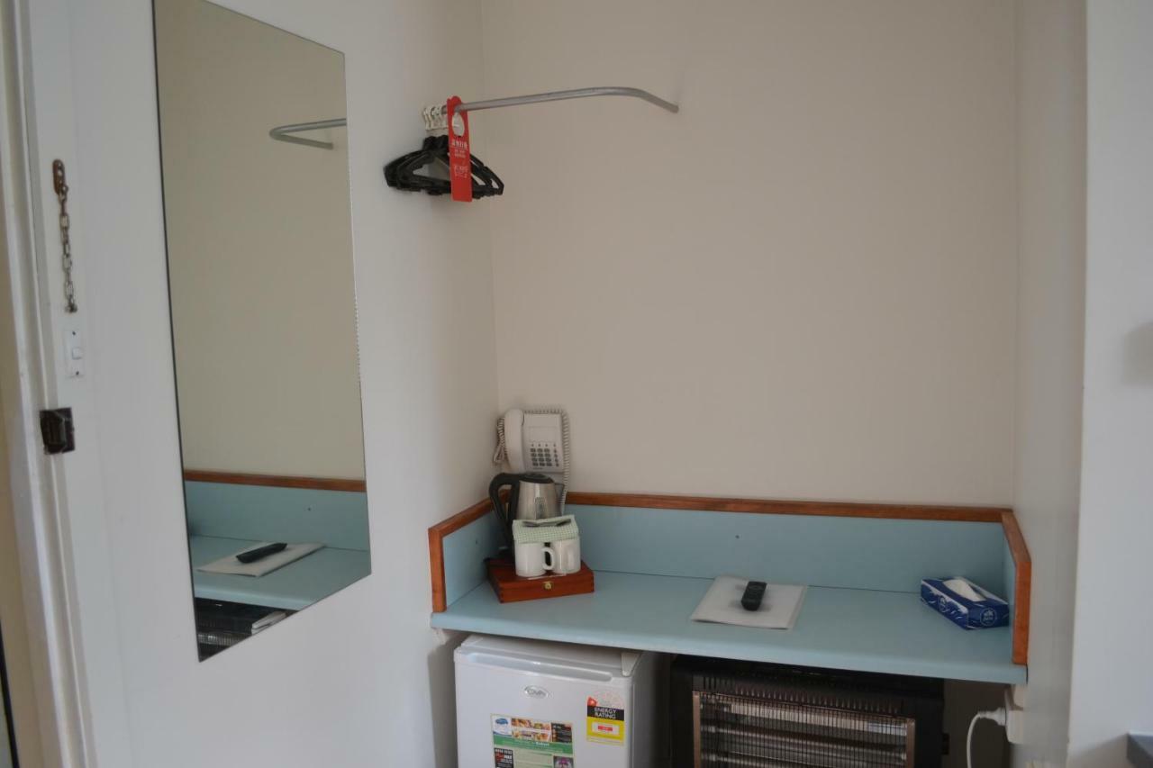 Hobart Tower Motel Quarto foto